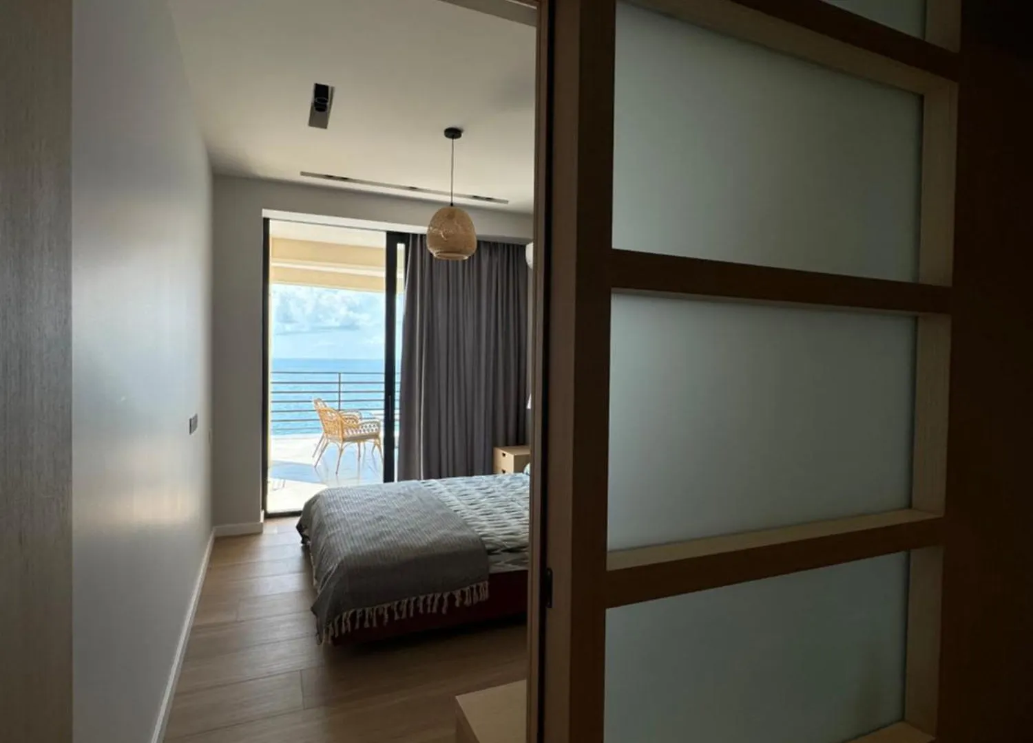 Resting Gonio Apartment