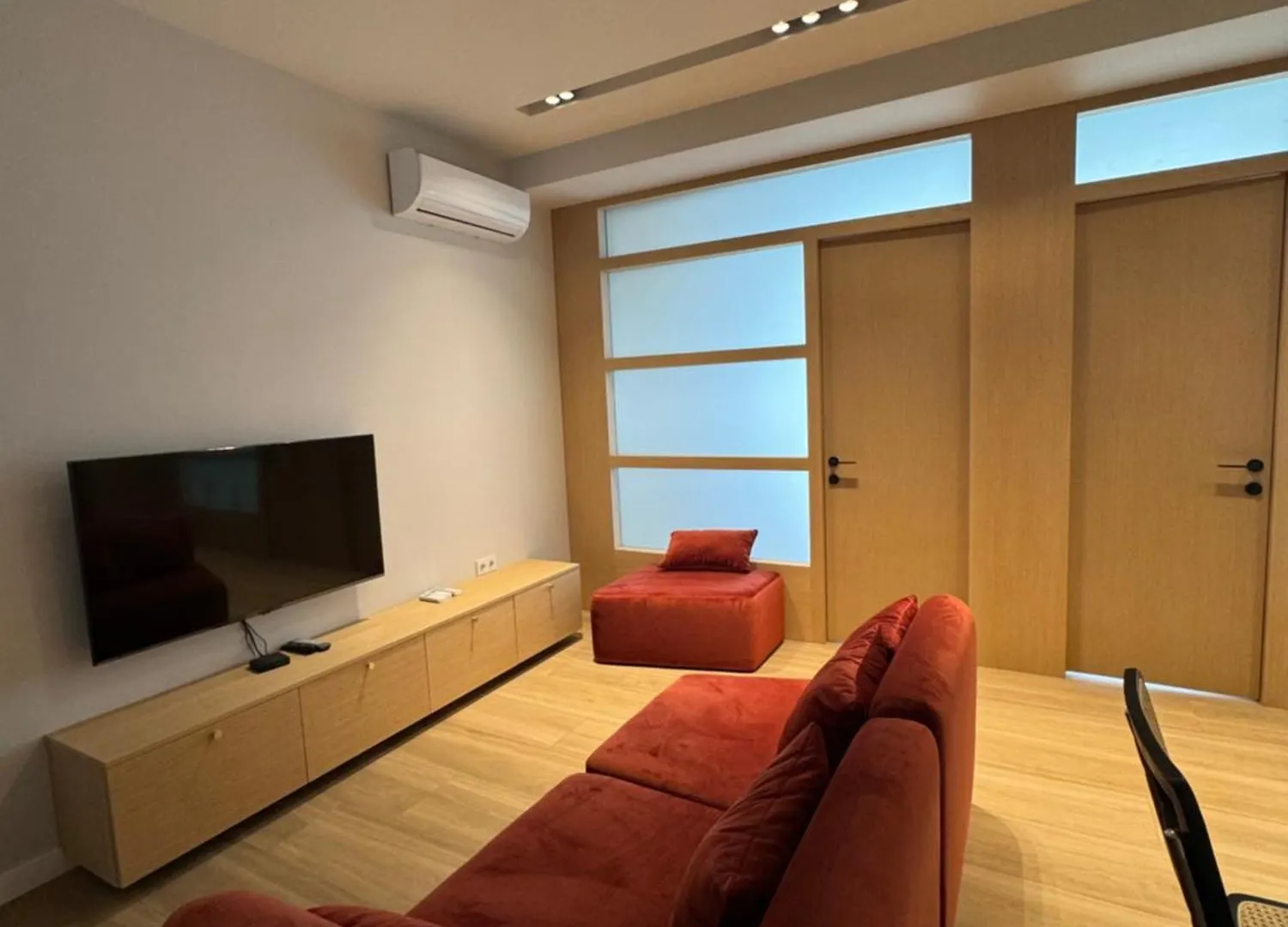 Resting Gonio Apartment